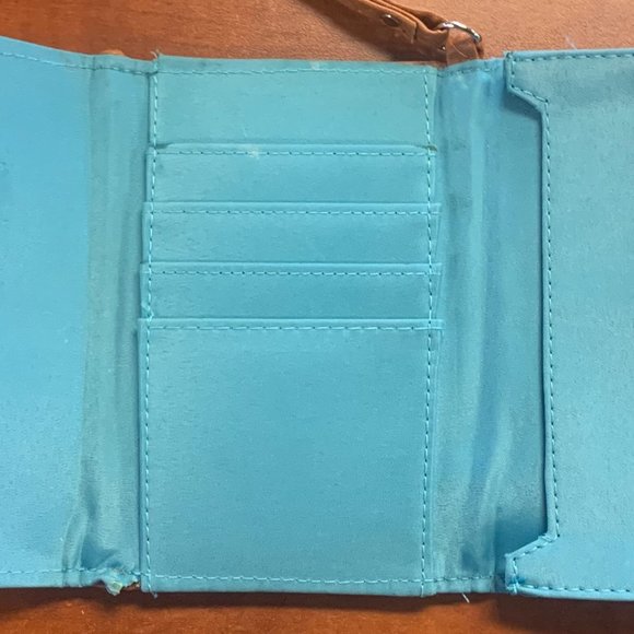 Wristlet/Wallet Bundle - Picture 7 of 12